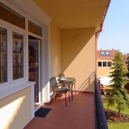 Penzión Donet Pressburg Exterior foto